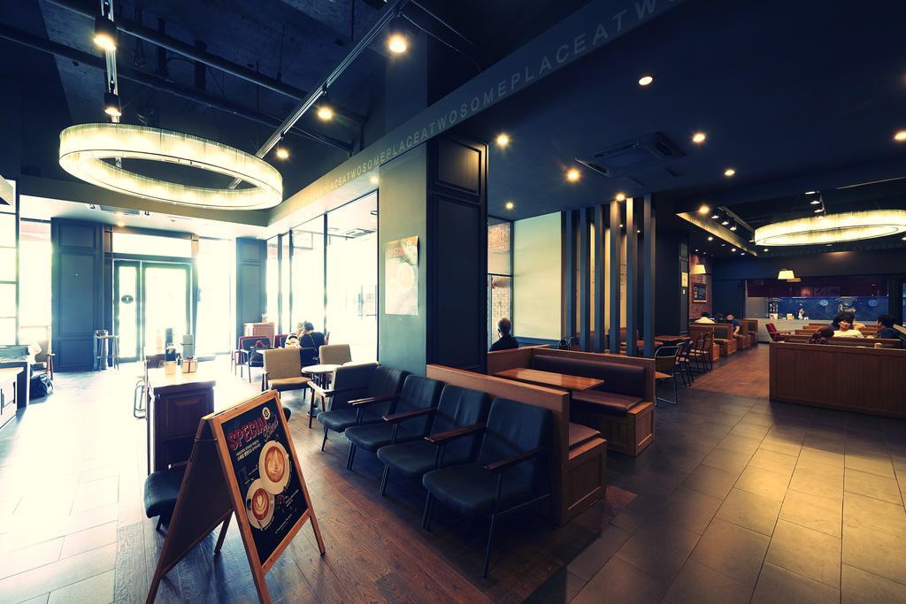 Benikea Premier Hotel Siheung Екстериор снимка